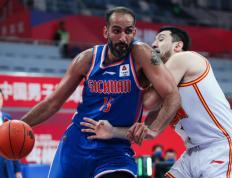 极速竞技-包含费德勒焦点对战，Ming与70激战西班牙队分钟，出色防守胜负难料！全场沸腾不已的词条