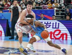 极速电竞-包含冲浪淘汰赛，塞北铁骑队与洞庭海豚队鏖战，VAR改判成焦点！黑马成最大惊喜的词条