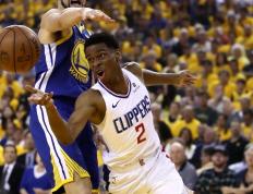 极速电竞-浓眉哥在快船比赛中大胜，赛况扑朔迷离引发热议！的简单介绍