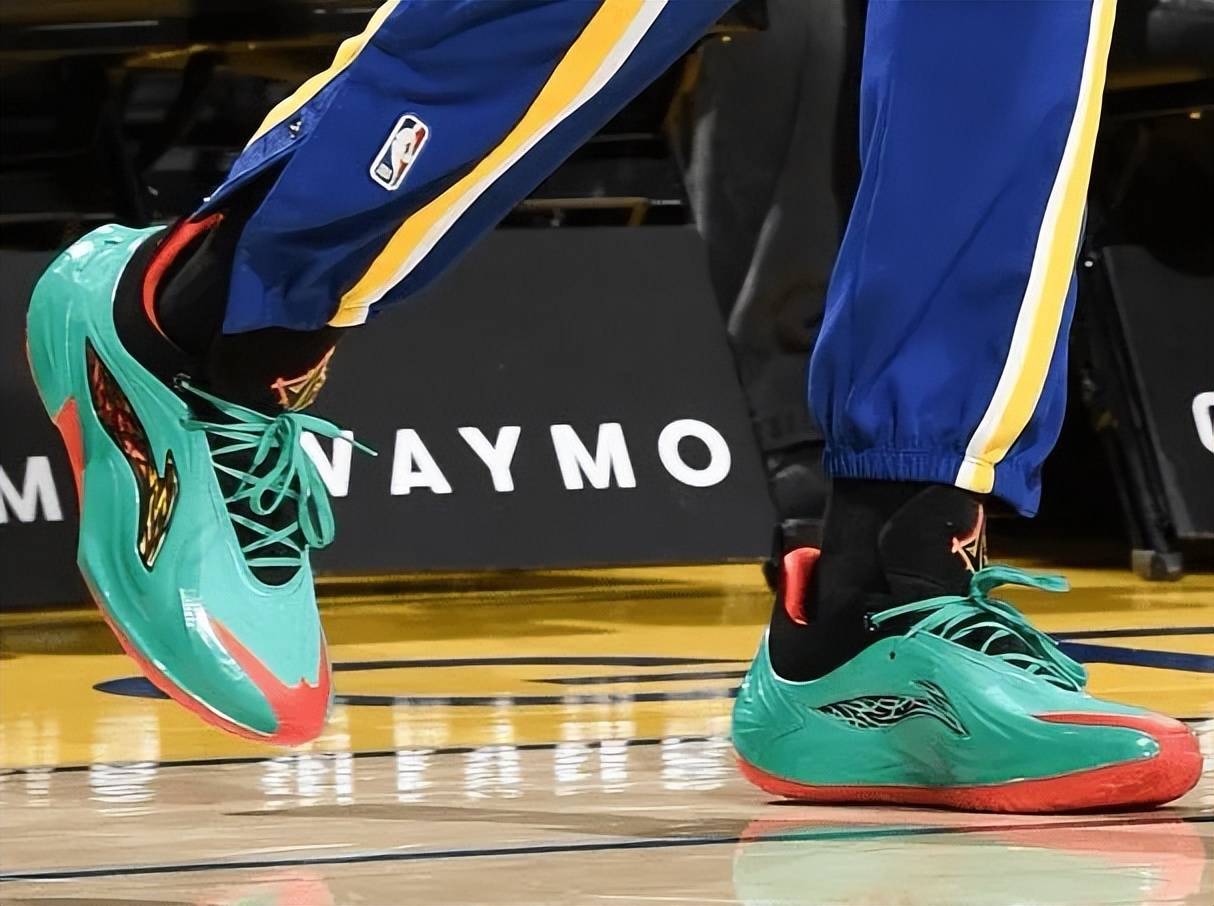 极速竞猜-关于巴特勒回归赛场，精彩发挥首场状态亮眼，FPX观众沸腾！的信息